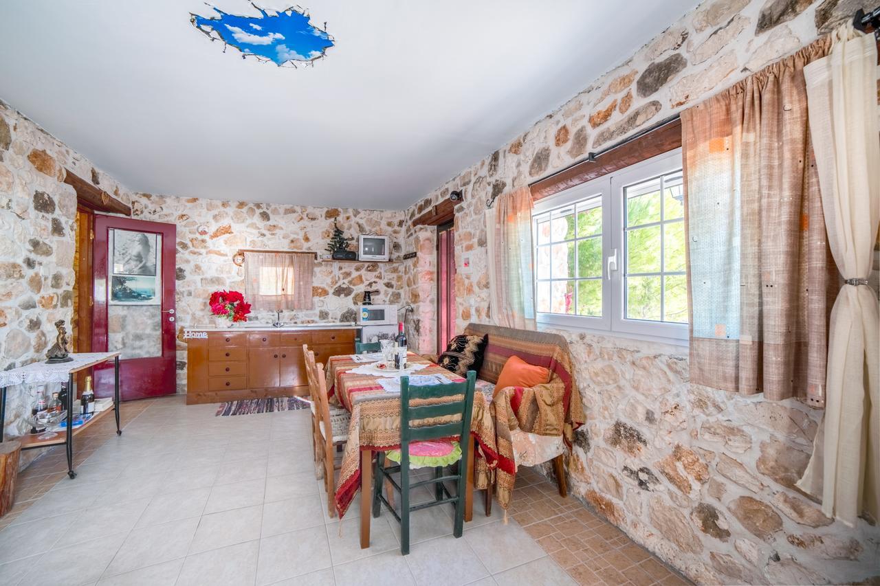 Lithahiro Stone House Villa Agalas ภายนอก รูปภาพ